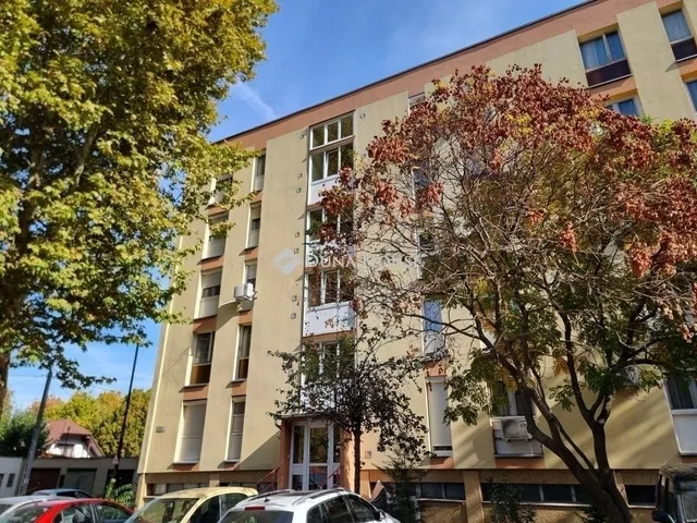 Eladó lakás Pécs, Kertváros 53 nm