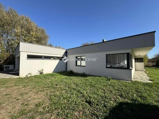 Eladó ház Harkány 181 nm