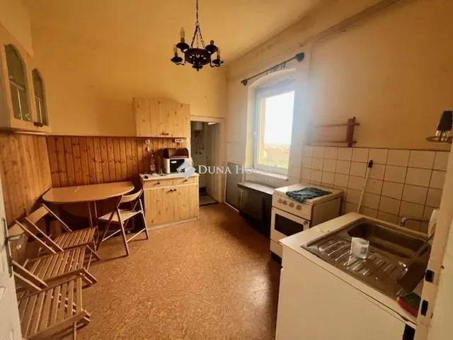 Eladó ház Pécs 210 nm