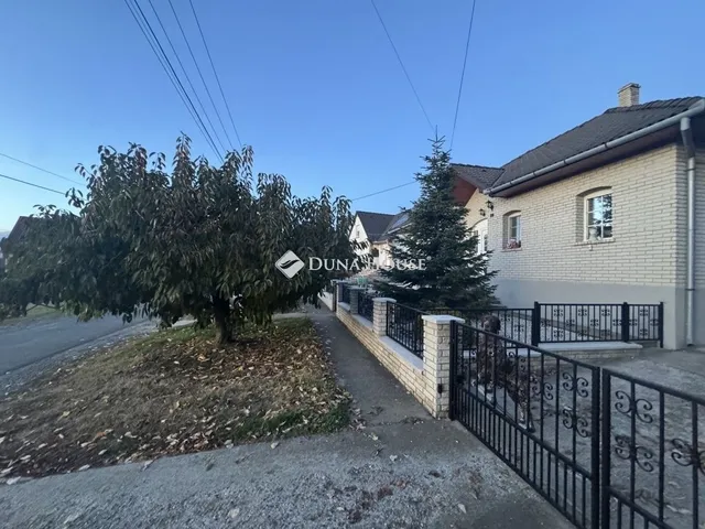 Eladó ház Himesháza 160 nm