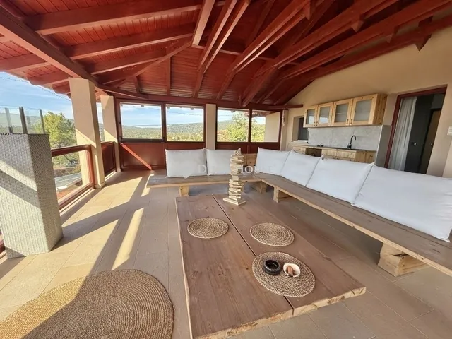 Eladó ház Pécs 275 nm