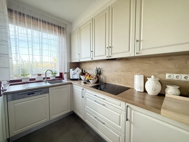 Eladó ház Pécs 275 nm