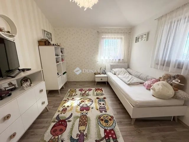 Eladó ház Pécs 275 nm