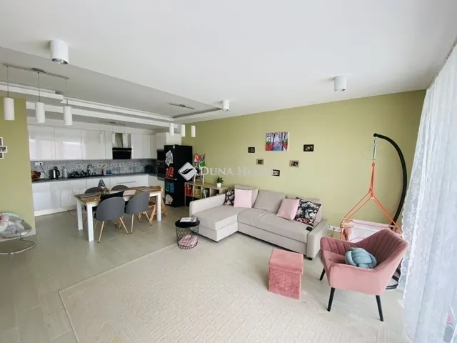 Eladó lakás Kozármisleny 85 nm