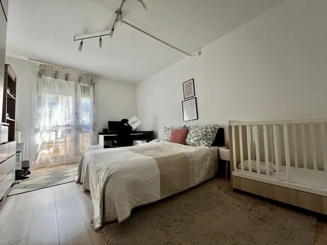 Eladó lakás Pécs 64 nm