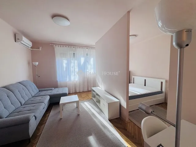 Eladó lakás Pécs 39 nm