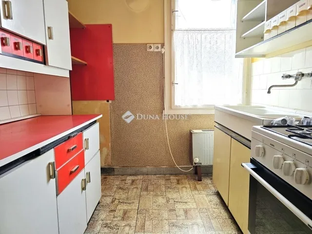 Eladó lakás Pécs, Uránváros 55 nm