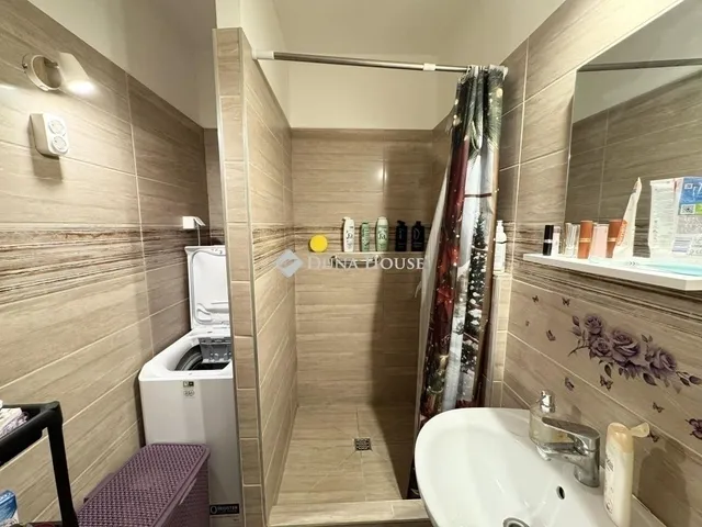 Eladó lakás Pécs 59 nm