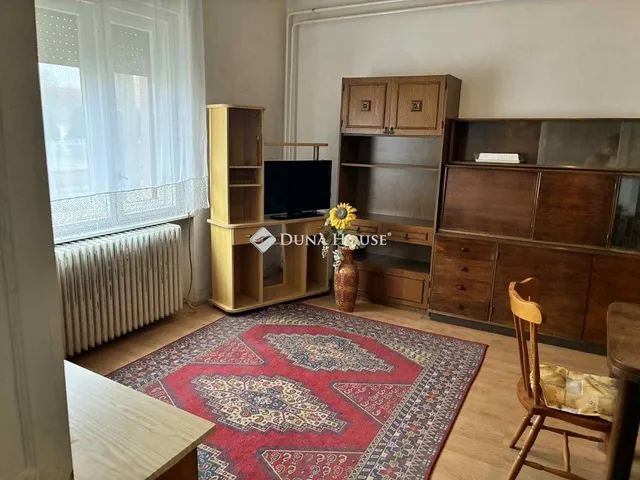 Eladó ház Szentlőrinc 70 nm