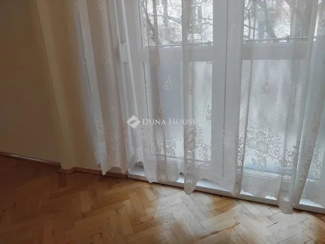 Eladó lakás Pécs 58 nm