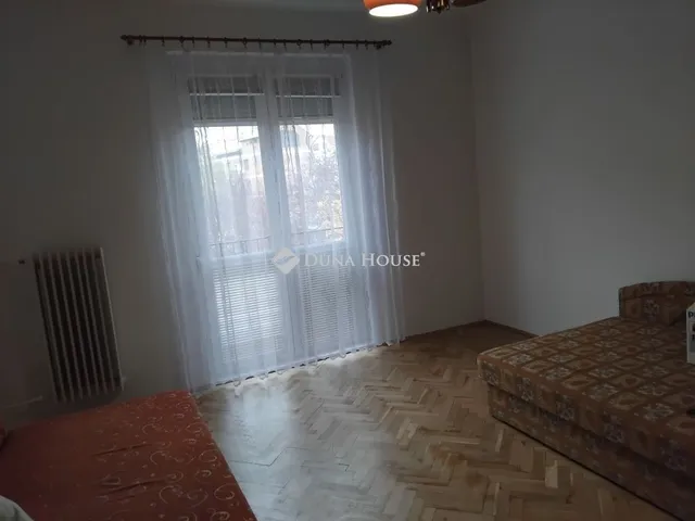 Eladó lakás Pécs 58 nm