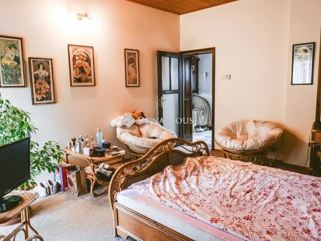 Eladó ház Pécs 300 nm