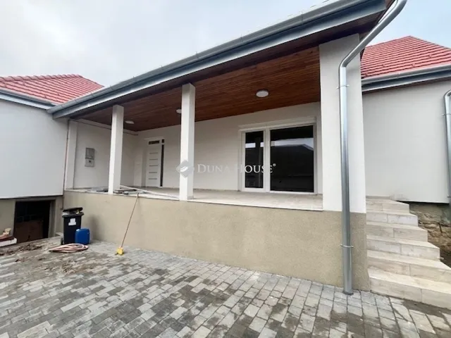 Eladó ház Pécsvárad 100 nm