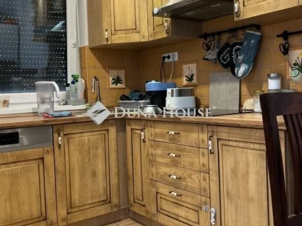 Eladó ház Kozármisleny 70 nm