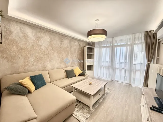 Kiadó lakás Pécs, Egyetemváros 52 nm