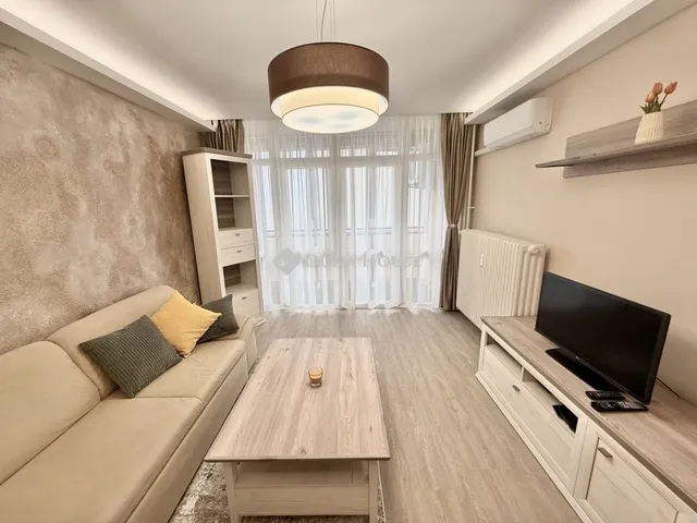 Kiadó lakás Pécs, Egyetemváros 52 nm