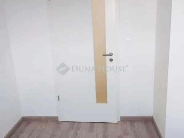 Eladó lakás Pécs 54 nm