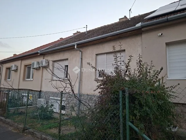 Eladó lakás Pécs 79 nm