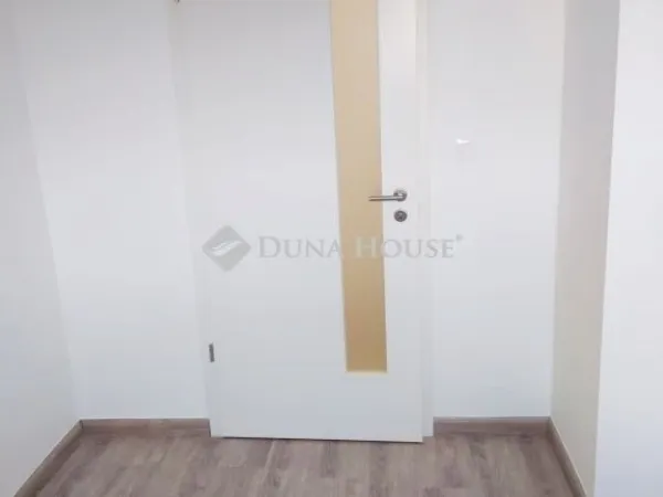Eladó lakás Pécs 54 nm