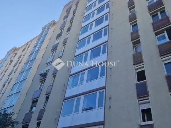 Eladó lakás Pécs 63 nm