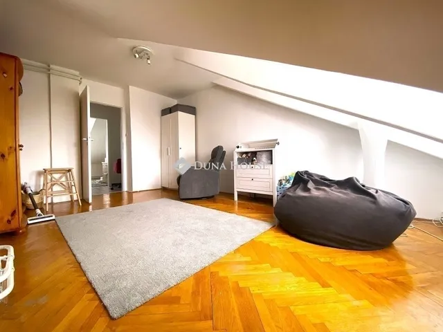 Eladó lakás Pécs 80 nm