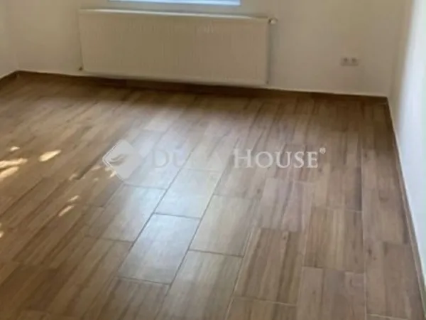 Eladó lakás Kővágószőlős 54 nm