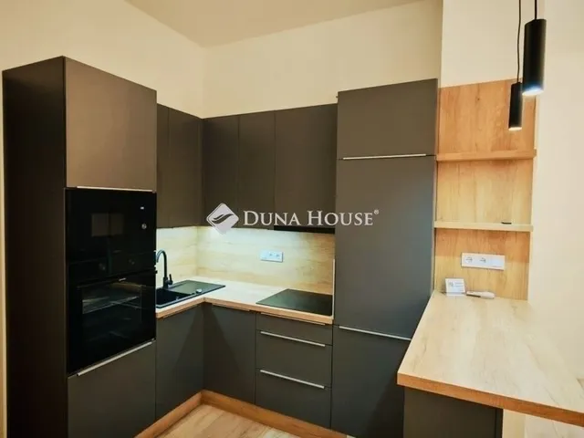 Eladó lakás Pécs 70 nm