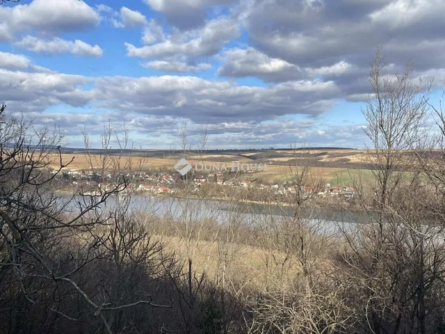 Eladó mezőgazdasági ingatlan Hásságy 50 nm