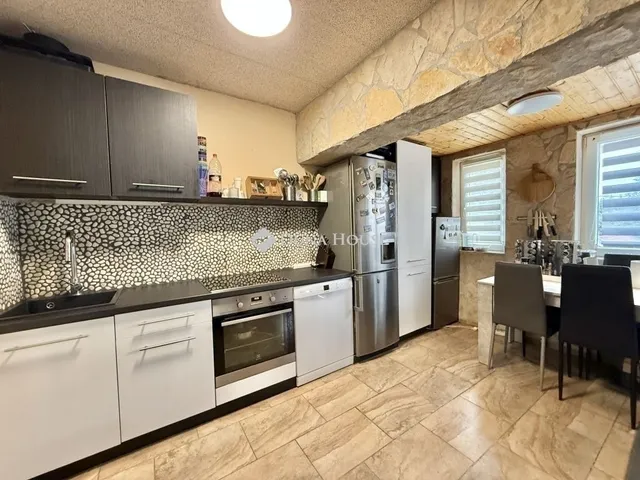 Eladó ház Pécs 127 nm