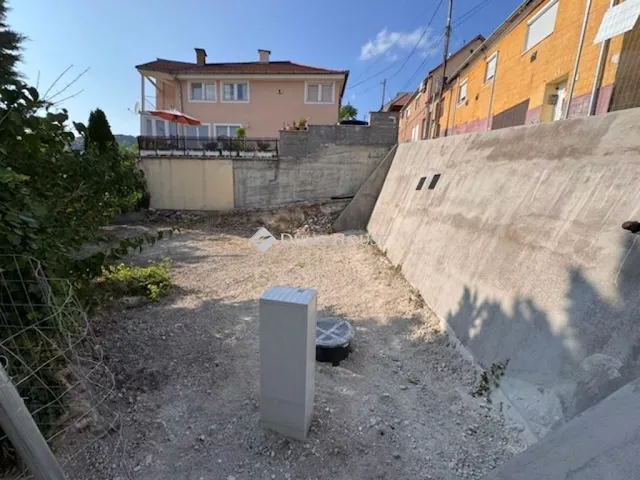 Eladó telek Pécs, Tettye 226 nm