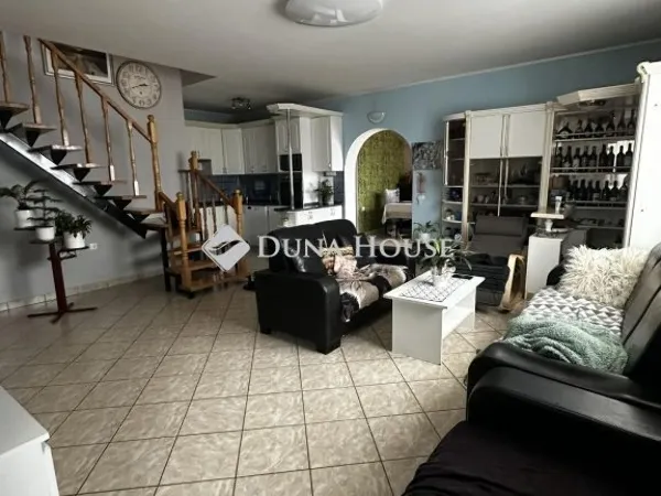 Eladó ház Nagyváty 125 nm