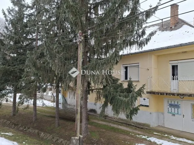 Eladó ház Orfű 280 nm