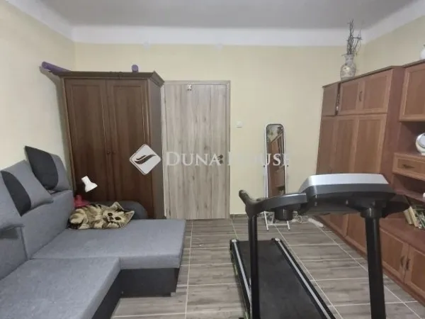 Eladó ház Pécs 216 nm