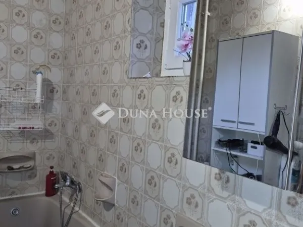 Eladó ház Pécs 216 nm