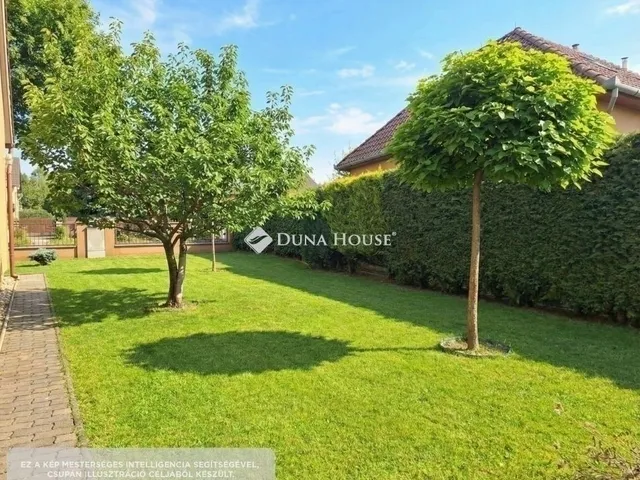 Eladó ház Kozármisleny 183 nm