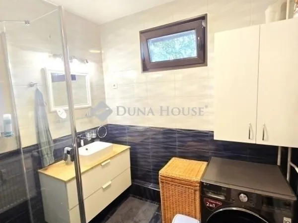 Eladó lakás Pécs, Belváros 71 nm