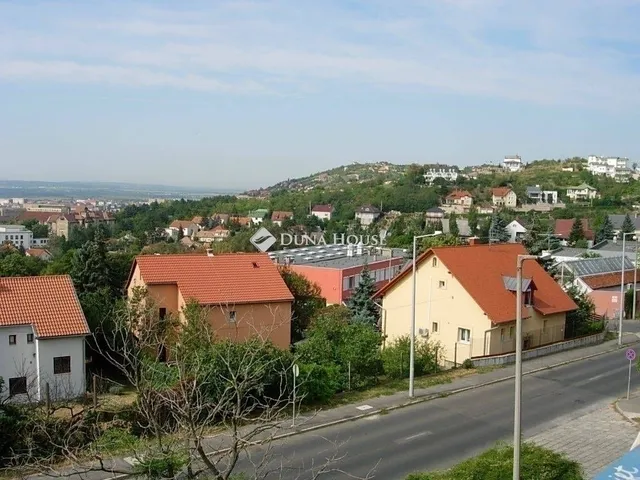 Eladó lakás Pécs 68 nm