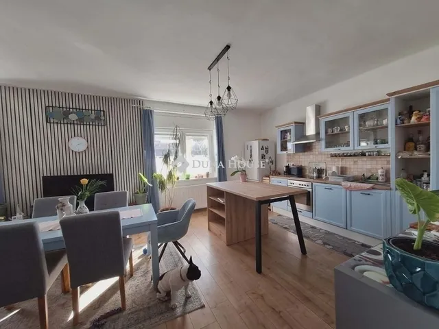 Eladó ház Pécs 93 nm