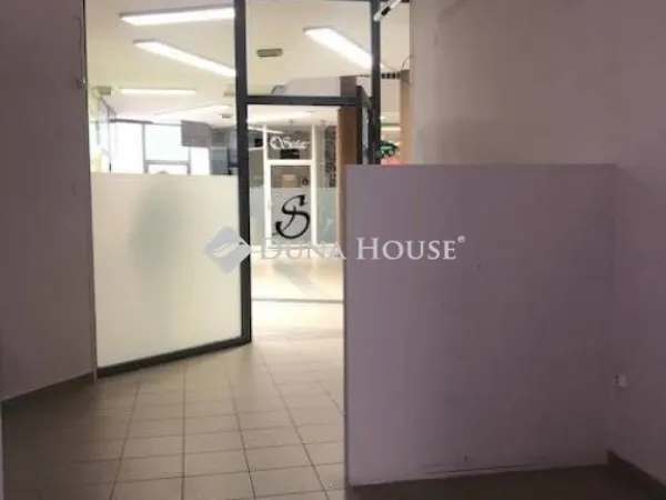 Kiadó kereskedelmi és ipari ingatlan Pécs 29 nm