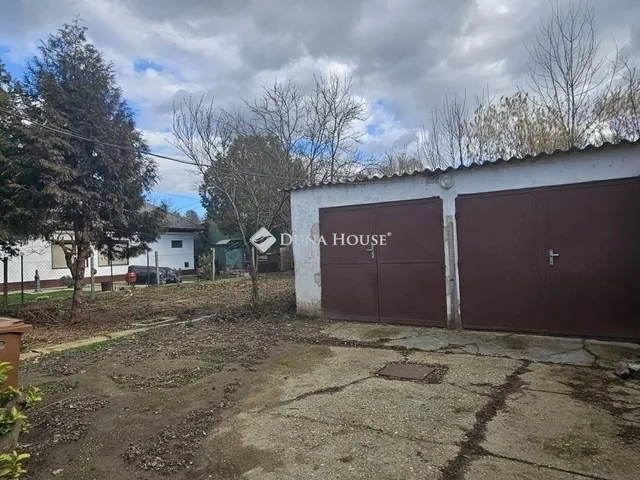 Eladó ház Pécs 180 nm