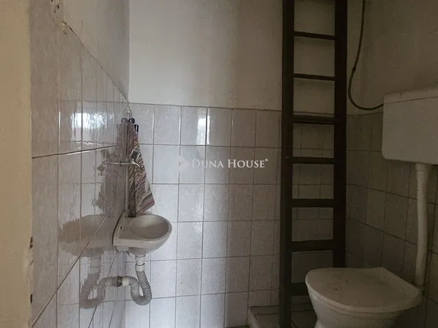 Eladó ház Pécs 180 nm