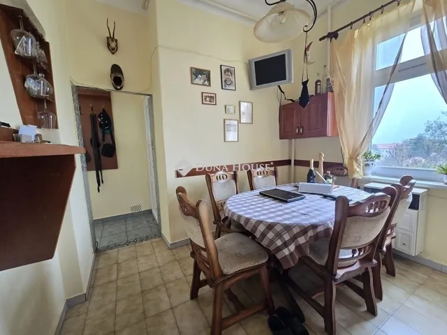 Eladó ház Pécs 190 nm