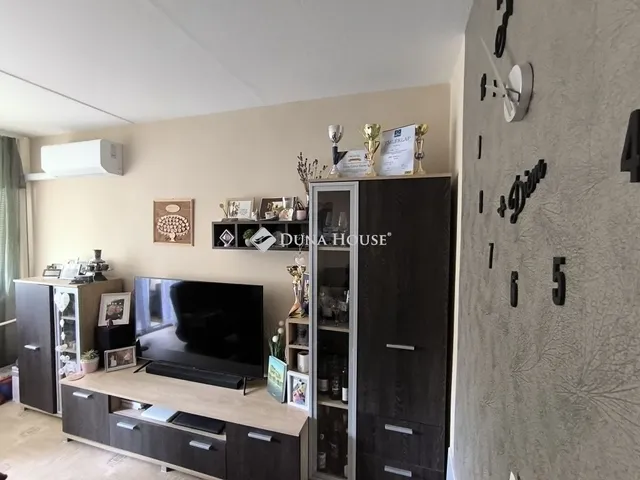 Eladó lakás Pécs 74 nm