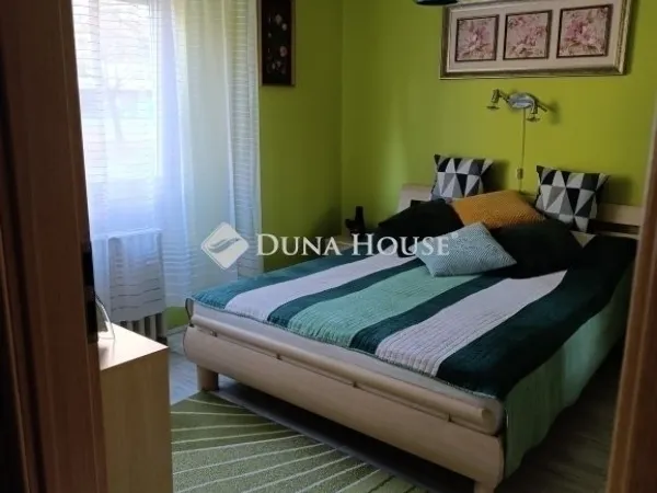 Eladó lakás Pécs 68 nm