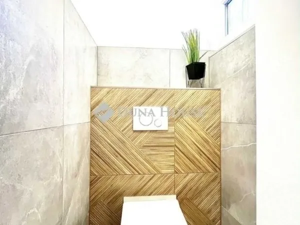 Eladó lakás Pécs 74 nm