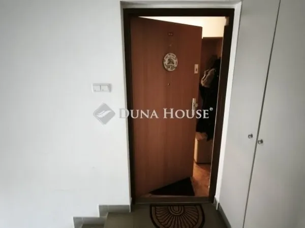 Eladó lakás Pécs 33 nm