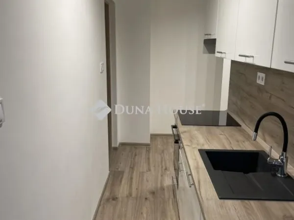 Eladó lakás Pécs 61 nm