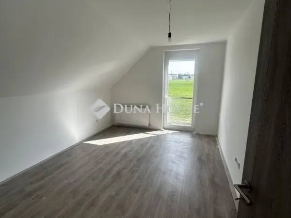 Eladó lakás Pellérd 120 nm