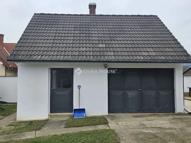 Eladó ház Siklós 108 nm