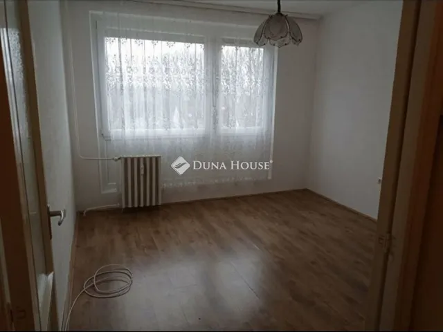 Eladó lakás Szentlőrinc 57 nm